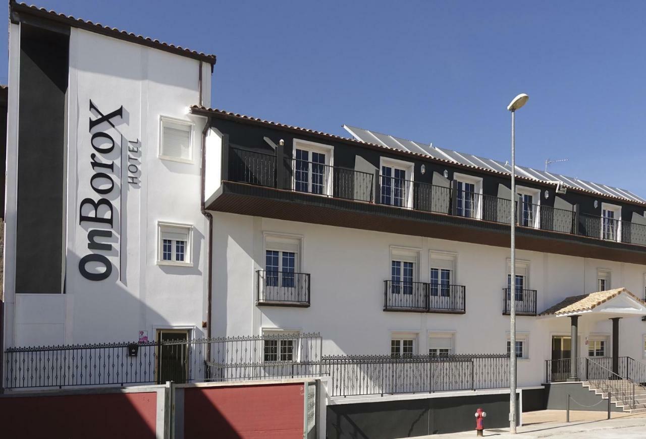 Hotel On Borox Luaran gambar